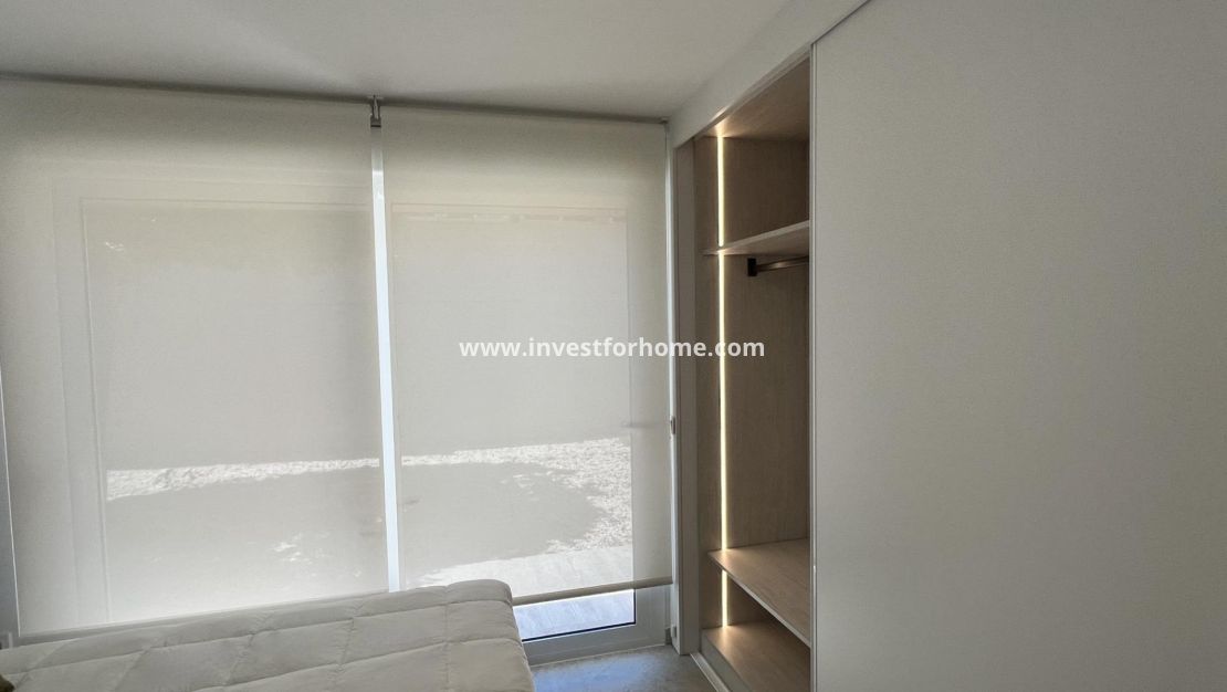 Reventa - Apartamento - Torrevieja - aguas nuevas