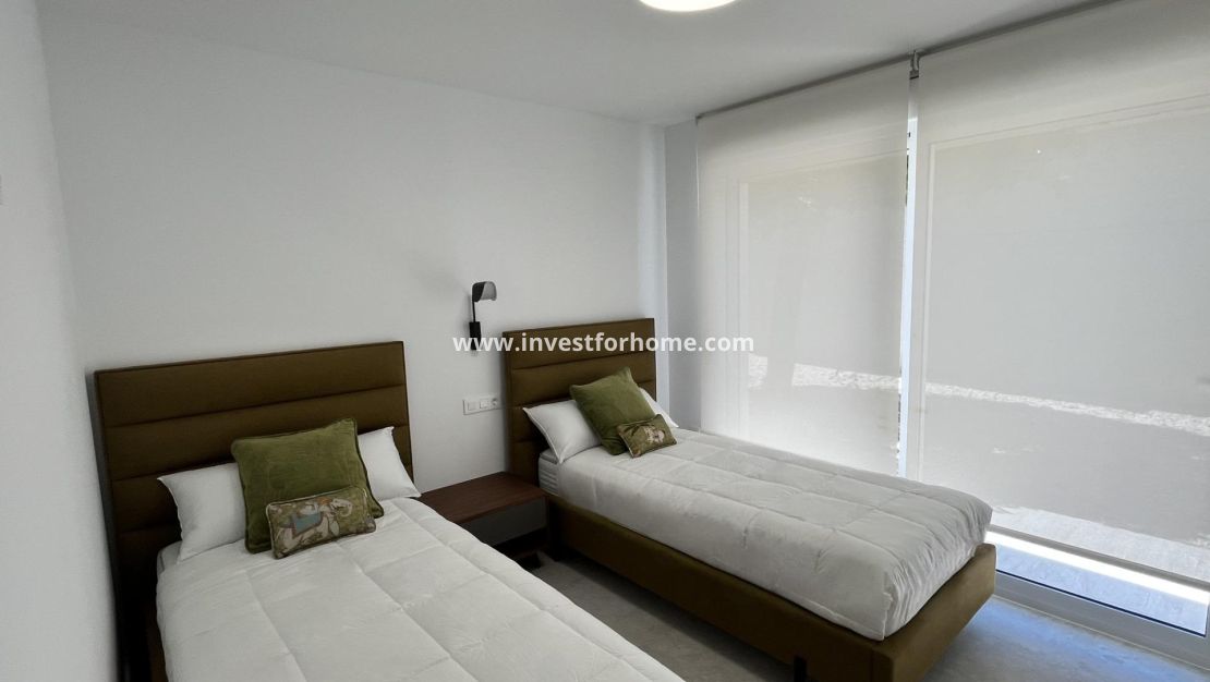 Reventa - Apartamento - Torrevieja - aguas nuevas