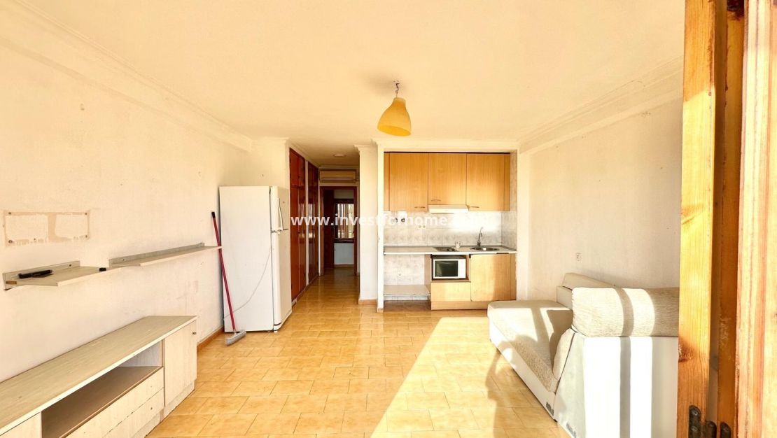 Reventa - Apartamento - Torrevieja - aguas nuevas