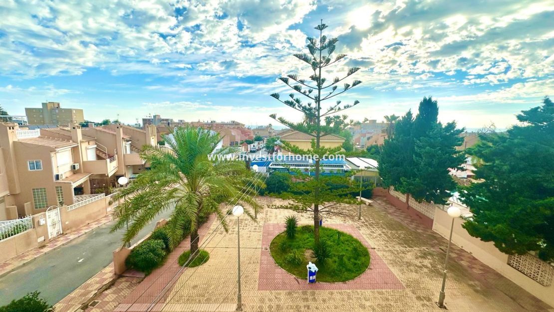 Reventa - Apartamento - Torrevieja - aguas nuevas