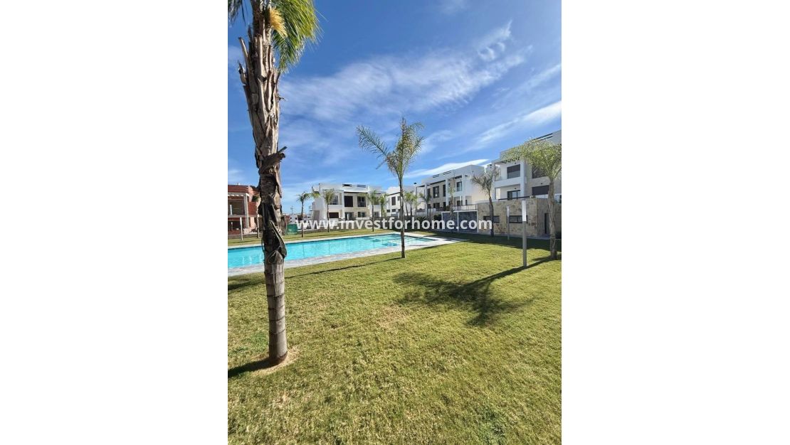 Reventa - Apartamento - Torrevieja - aguas nuevas