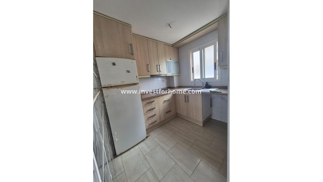 Reventa - Apartamento - Torrevieja - aguas nuevas
