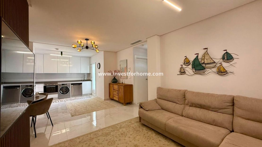 Reventa - Apartamento - Torrevieja - aguas nuevas