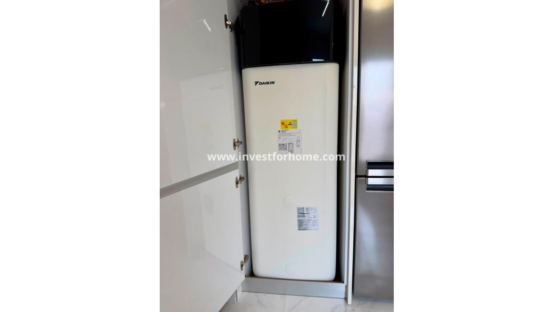 Reventa - Apartamento - Torrevieja - aguas nuevas