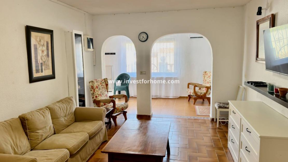 Reventa - Apartamento - Torrevieja - Aguas Nuevas