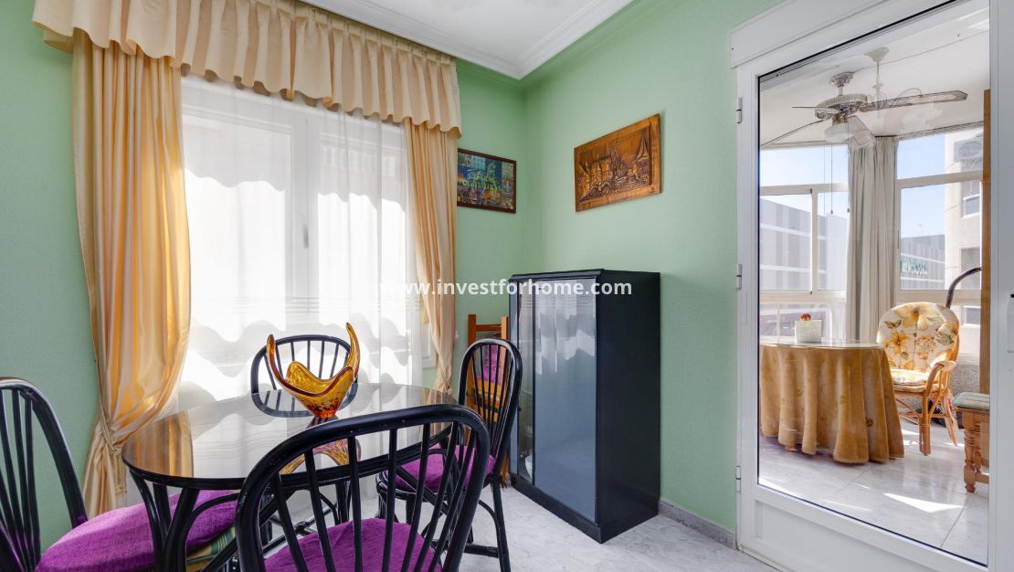 Reventa - Apartamento - Torrevieja - Antonio Machado
