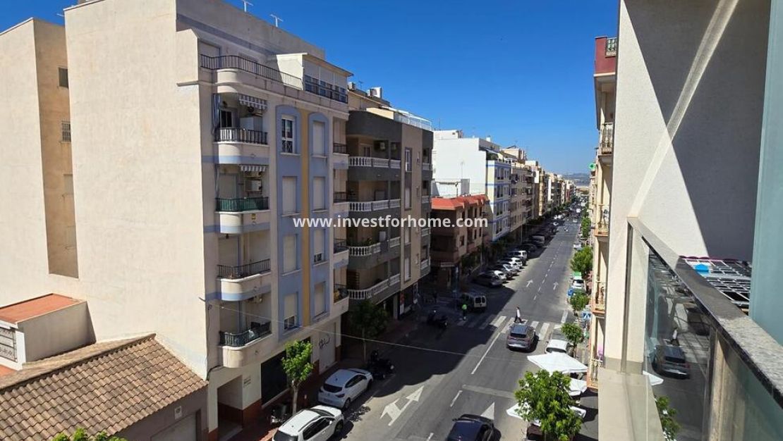 Reventa - Apartamento - Torrevieja - CENTRE