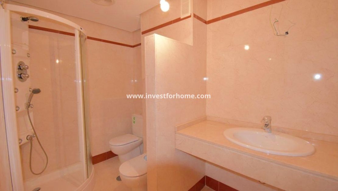 Reventa - Apartamento - Torrevieja - Centro - Muelle Pesquero