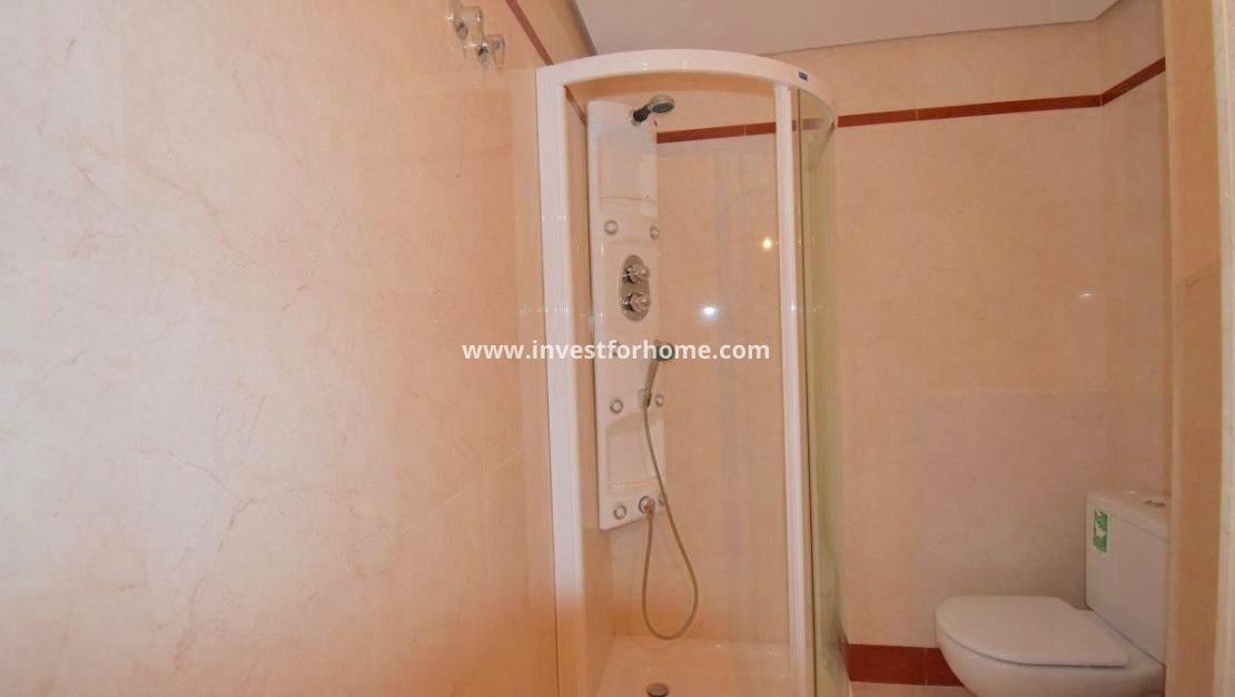 Reventa - Apartamento - Torrevieja - Centro - Muelle Pesquero