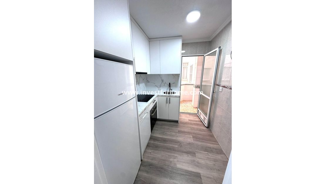 Reventa - Apartamento - Torrevieja - Centro - Muelle Pesquero