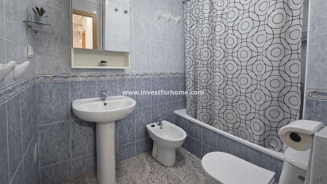 Reventa - Apartamento - Torrevieja - Centro - Muelle Pesquero