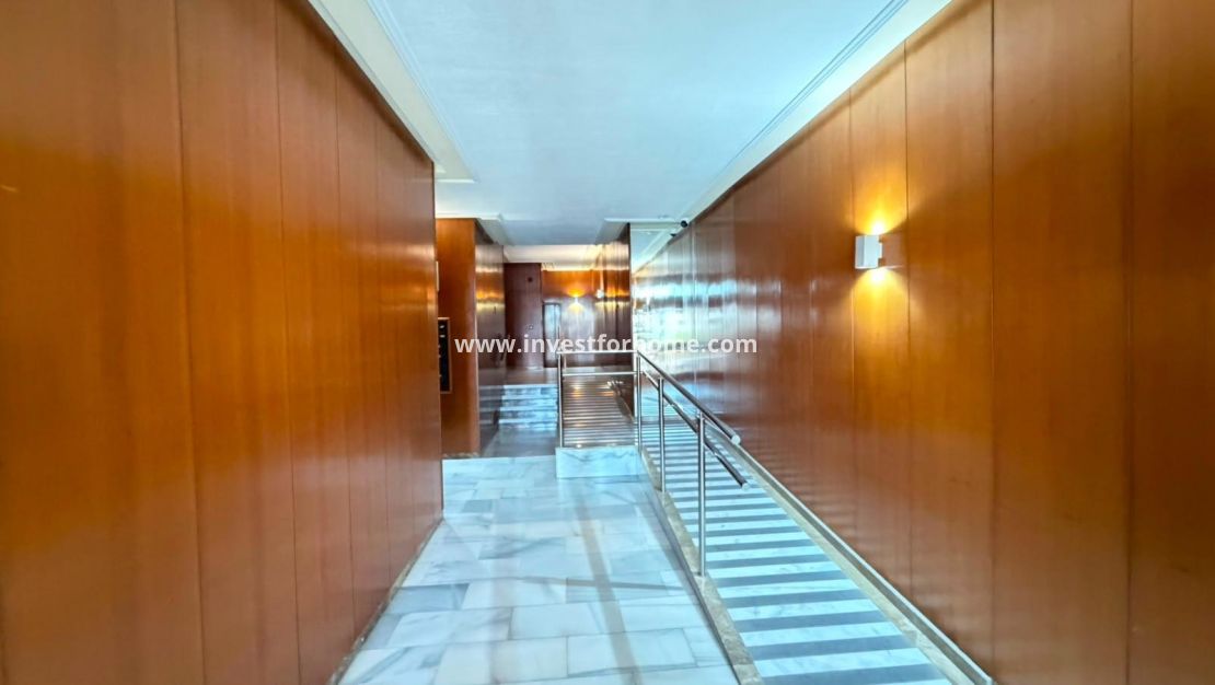 Reventa - Apartamento - Torrevieja - Centro - Muelle Pesquero