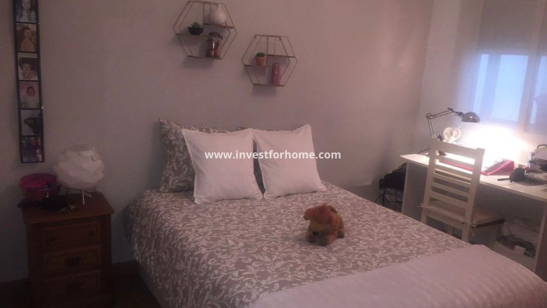 Reventa - Apartamento - Torrevieja - Centro