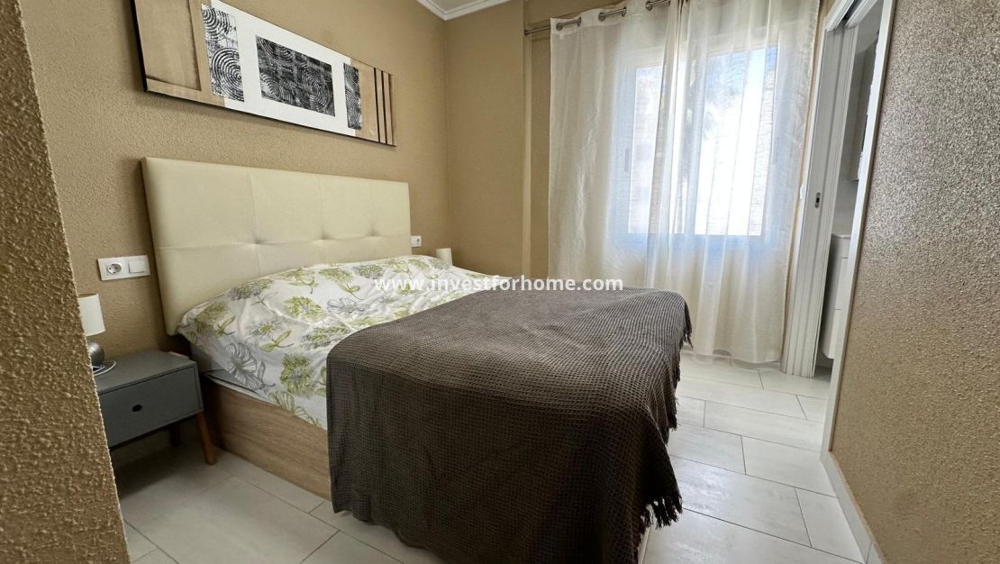 Reventa - Apartamento - Torrevieja - Centro