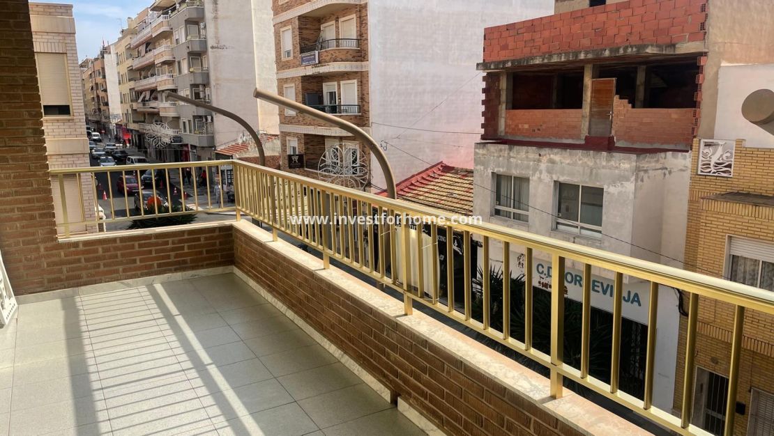 Reventa - Apartamento - Torrevieja - Centro