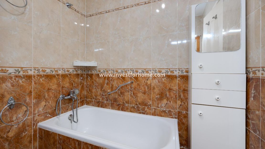 Reventa - Apartamento - Torrevieja - Centro