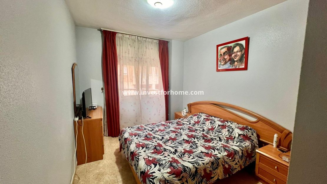 Reventa - Apartamento - Torrevieja - Centro