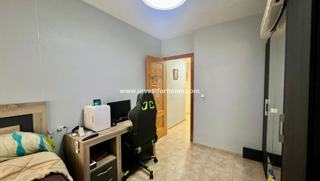 Reventa - Apartamento - Torrevieja - Centro