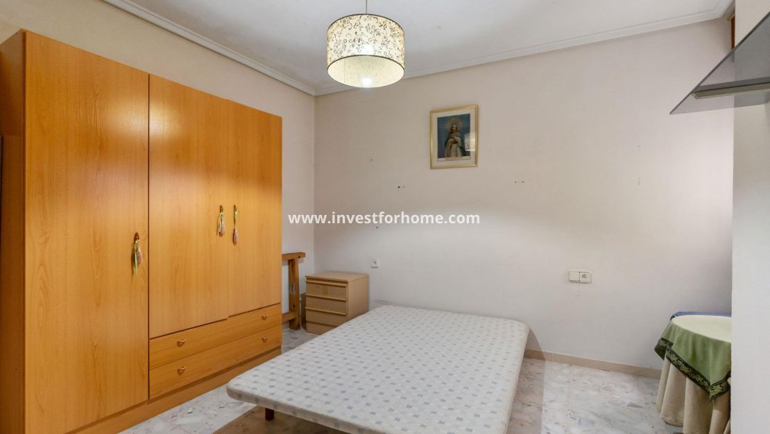 Reventa - Apartamento - Torrevieja - Centro