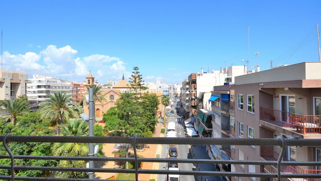 Reventa - Apartamento - Torrevieja - Centro