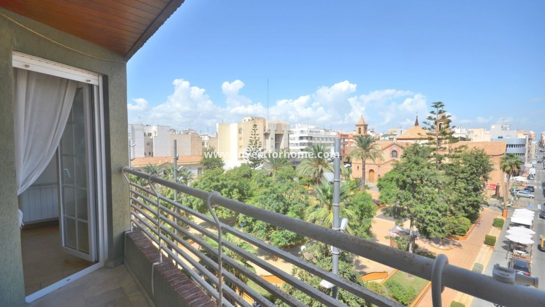 Reventa - Apartamento - Torrevieja - Centro