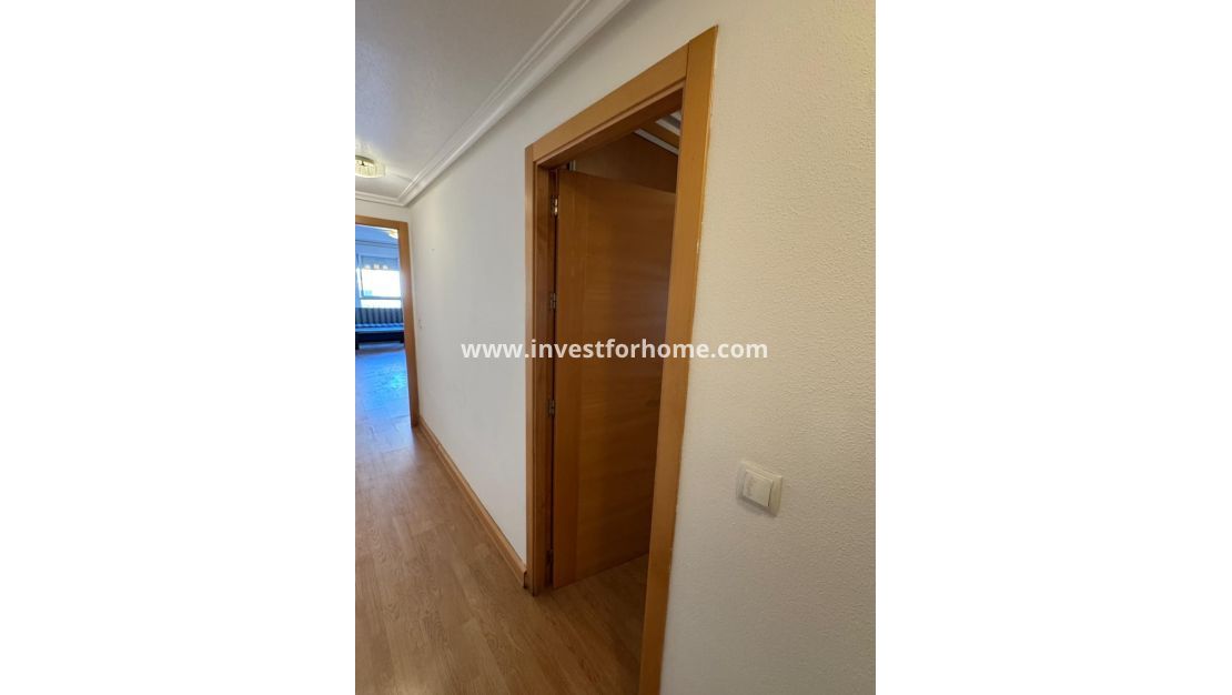 Reventa - Apartamento - Torrevieja - Centro