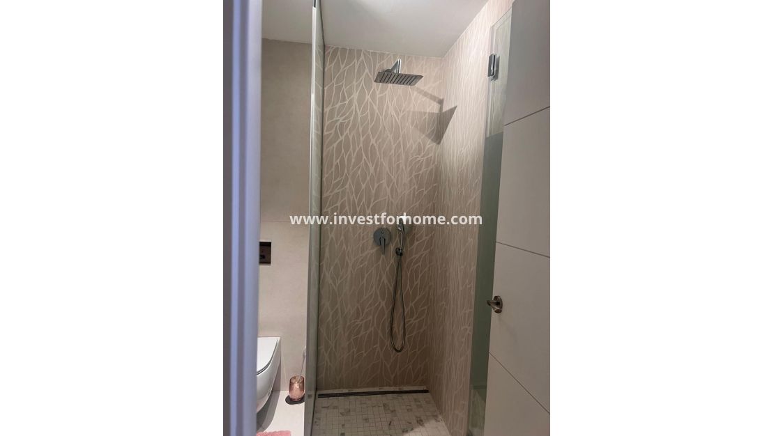 Reventa - Apartamento - Torrevieja - Centro