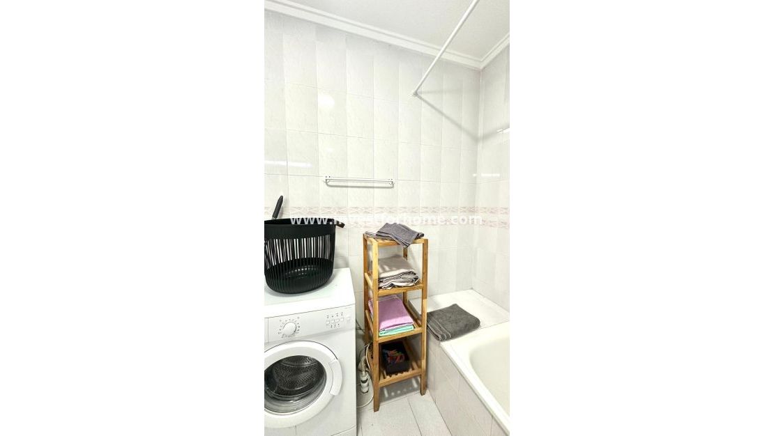 Reventa - Apartamento - Torrevieja - Centro