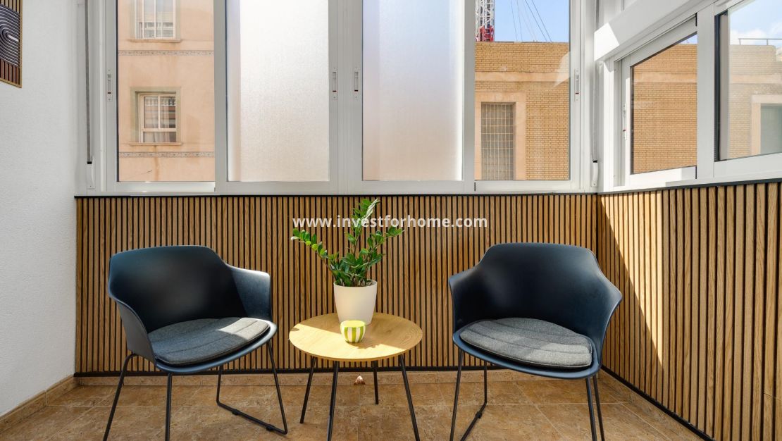 Reventa - Apartamento - Torrevieja - Centro