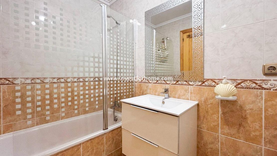 Reventa - Apartamento - Torrevieja - Centro