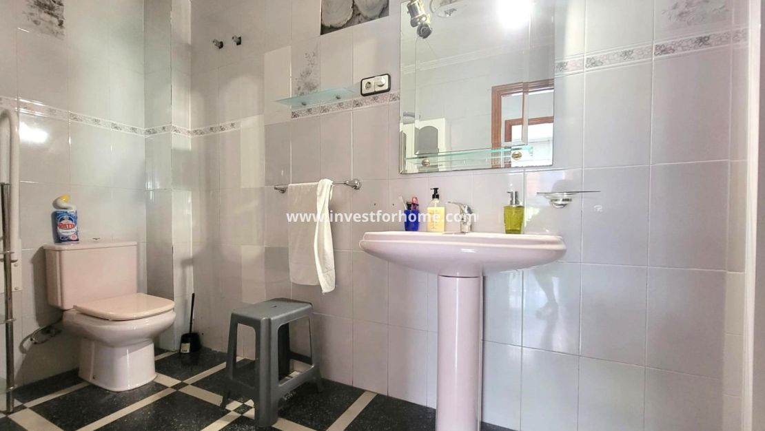 Reventa - Apartamento - Torrevieja - Centro