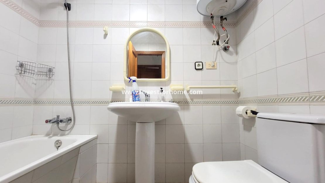 Reventa - Apartamento - Torrevieja - Centro