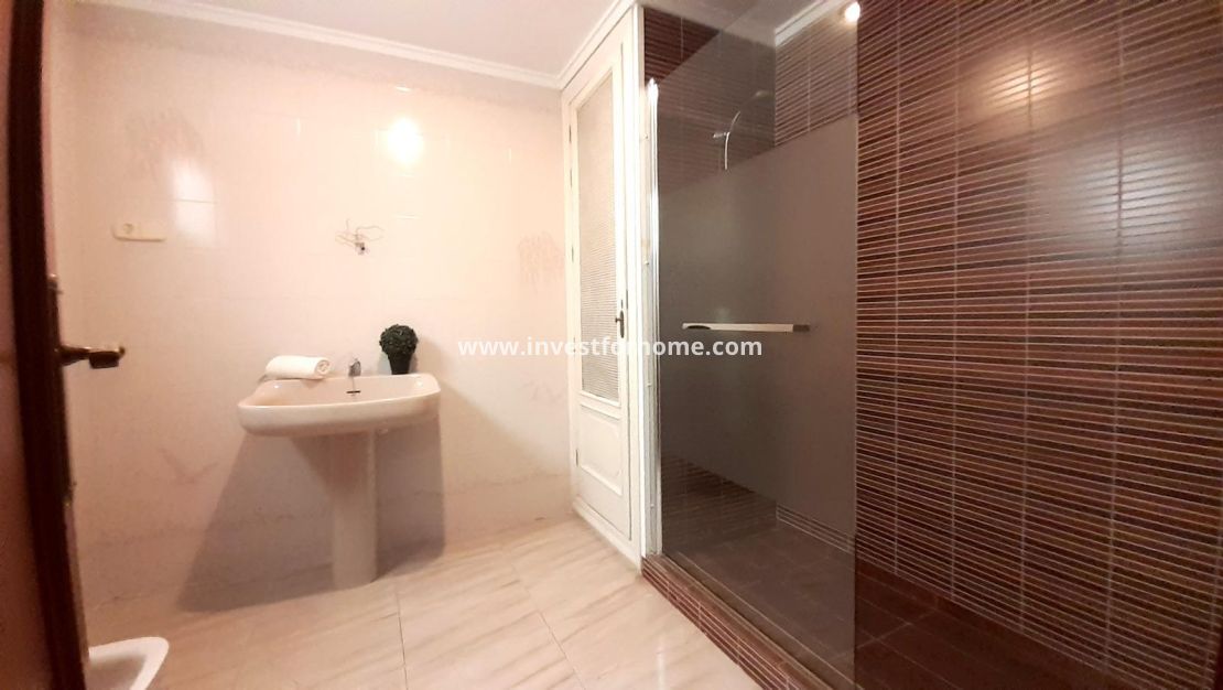 Reventa - Apartamento - Torrevieja - Centro