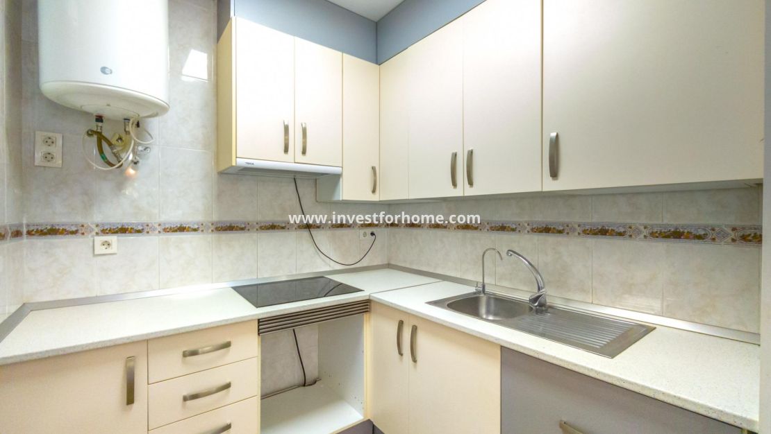 Reventa - Apartamento - Torrevieja - Centro