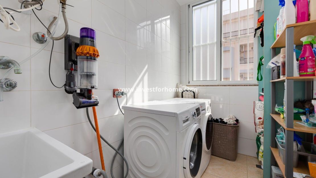 Reventa - Apartamento - Torrevieja - Centro