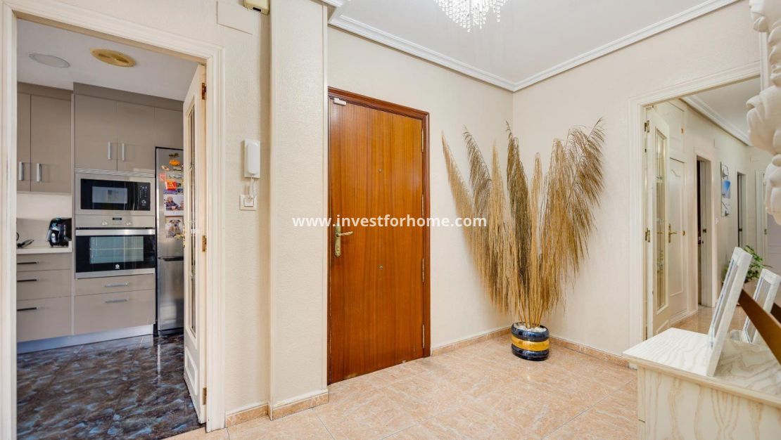 Reventa - Apartamento - Torrevieja - Centro