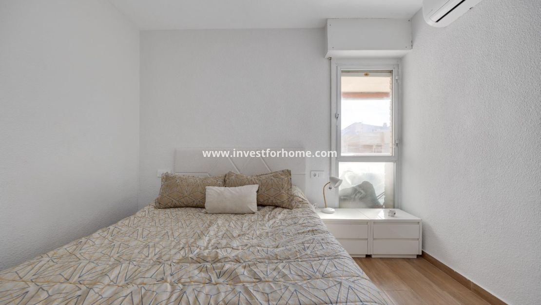 Reventa - Apartamento - Torrevieja - Centro