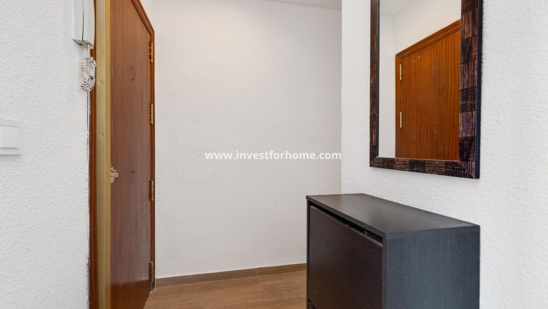 Reventa - Apartamento - Torrevieja - Centro