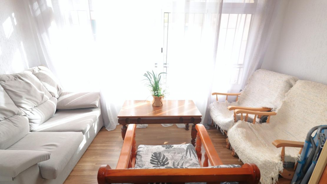 Reventa - Apartamento - Torrevieja - Centro