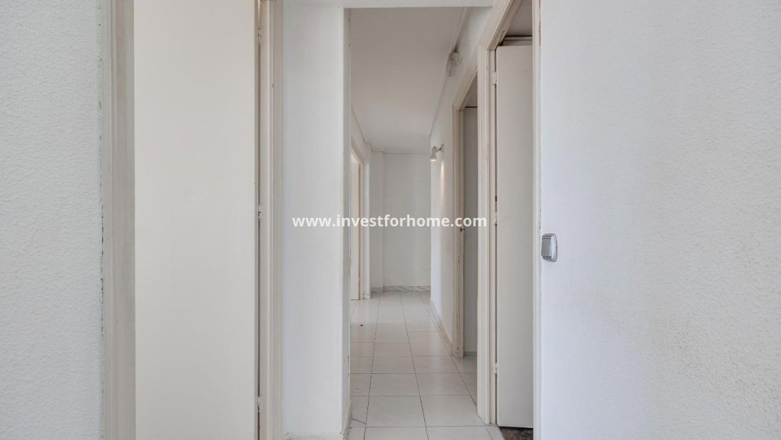 Reventa - Apartamento - Torrevieja - Centro