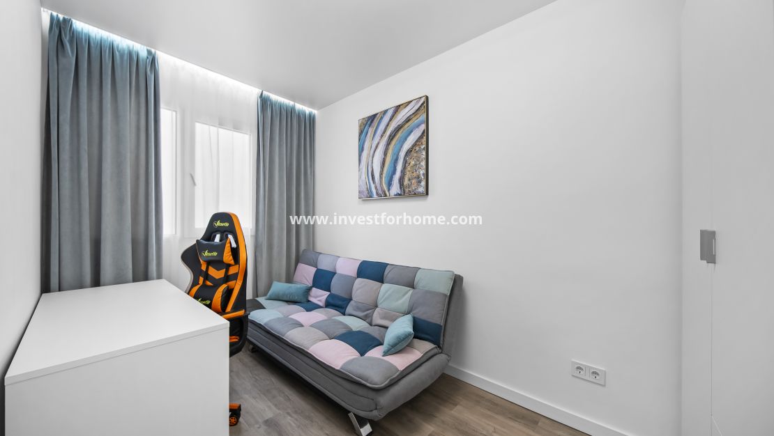 Reventa - Apartamento - Torrevieja - Centro