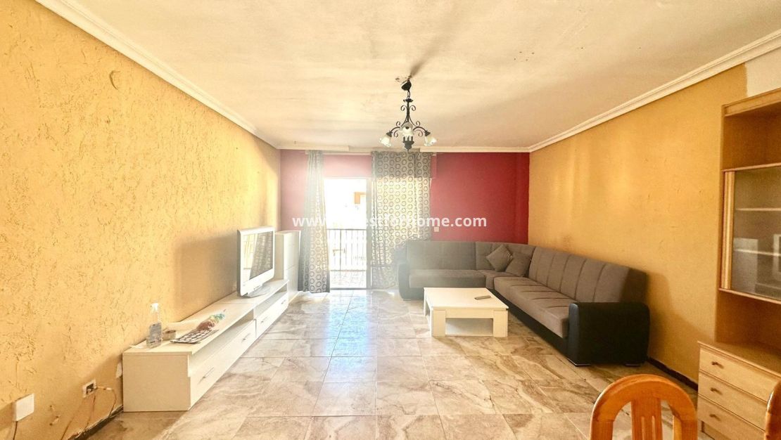 Reventa - Apartamento - Torrevieja - Centro