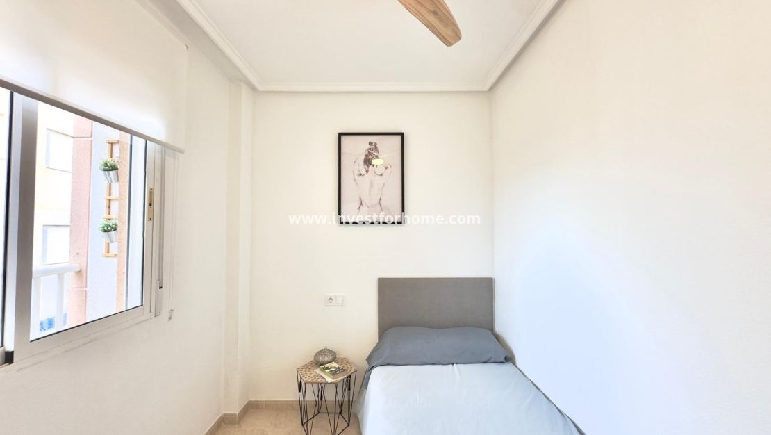 Reventa - Apartamento - Torrevieja - Centro
