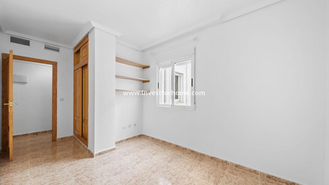 Reventa - Apartamento - Torrevieja - Centro