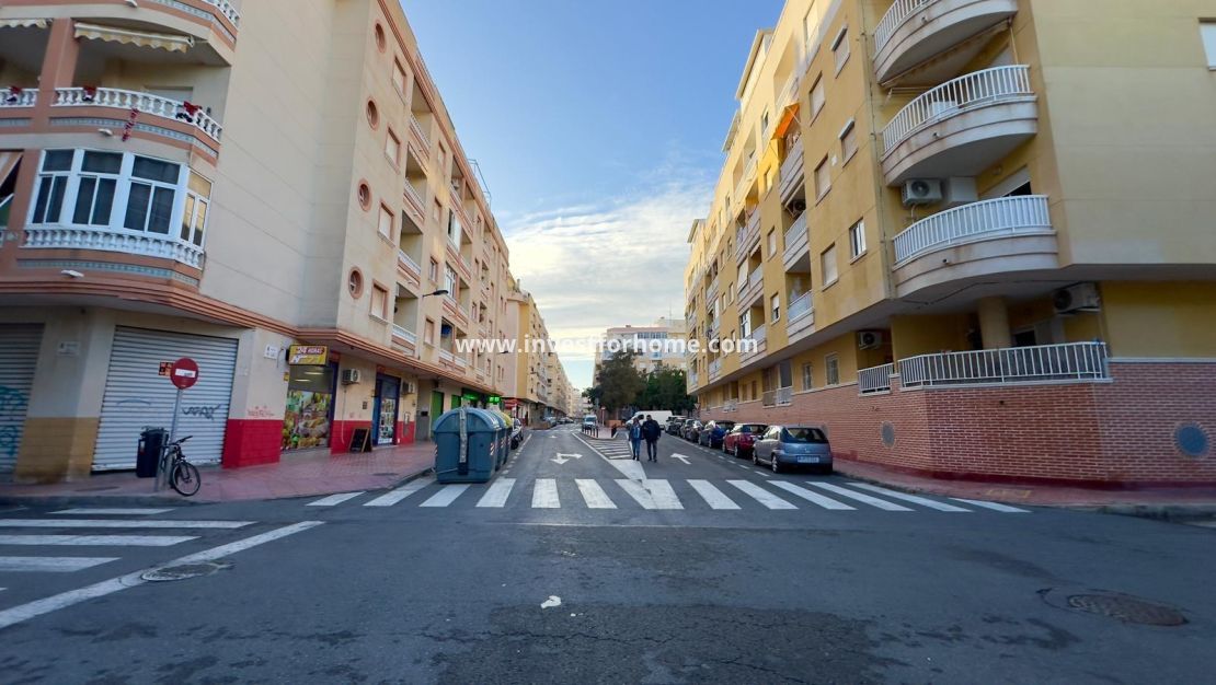 Reventa - Apartamento - Torrevieja - Centro