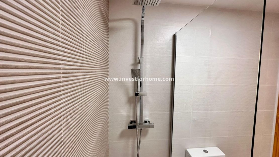 Reventa - Apartamento - Torrevieja - Centro