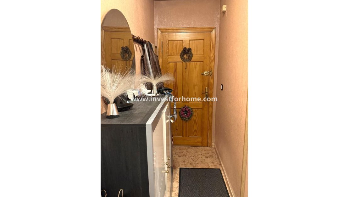 Reventa - Apartamento - Torrevieja - Centro