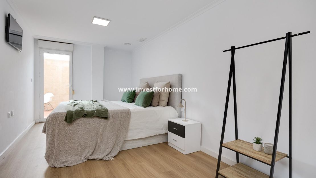 Reventa - Apartamento - Torrevieja - Centro