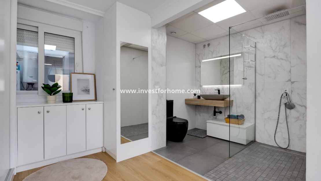 Reventa - Apartamento - Torrevieja - Centro