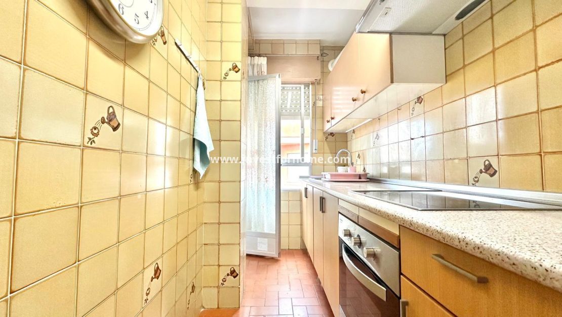 Reventa - Apartamento - Torrevieja - Centro